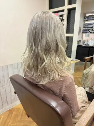 セミロング 髪質改善＆艶カラー Zina💋池袋のヘアスタイル