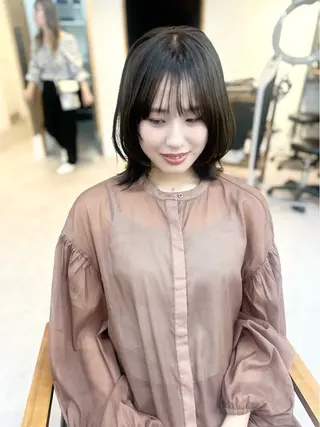 ミディアム カラー パーマ ヘアアレンジ メンズ キッズ レイヤーカット／顔周 りカット/縮毛矯正のヘアスタイル