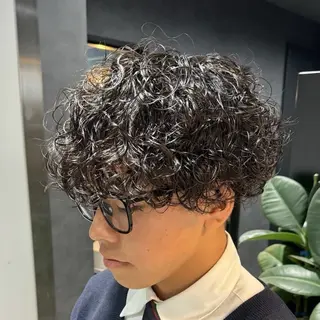 パーマ メンズ 🔥フェザーパーマ 特化🔥勇斗のヘアスタイル