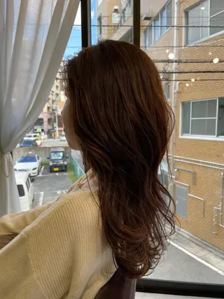 ロング カラー 末石 智のヘアスタイル