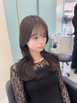 セミロング MAHO/透明感カラ ー/髪質改善🍒のヘアスタイル