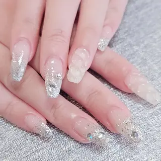 ネイル Nailsalon  Wisteriaのネイルデザイン