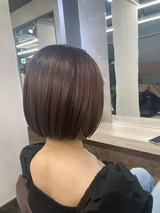 ショート ブリーチ&似合せボブ 田中寛十のヘアスタイル