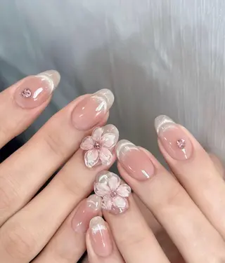 ネイル 高木 維麗絲のネイルデザイン