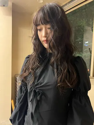 ロング カラー 渡部 真世のヘアスタイル