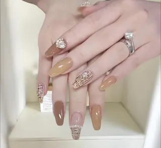 ネイル エリ🫧 nail池袋東口のネイルデザイン