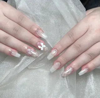 ネイル Maggie Nail🦩のネイルデザイン