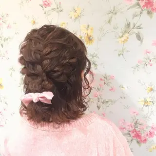 ミディアム 菊池 栄里奈のヘアスタイル