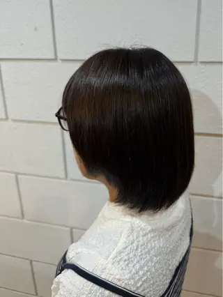 ミディアム ハセガワ マヒロのヘアスタイル