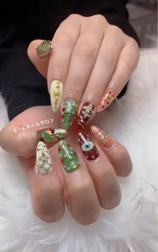 ネイル S·K ネイルサロンのネイルデザイン