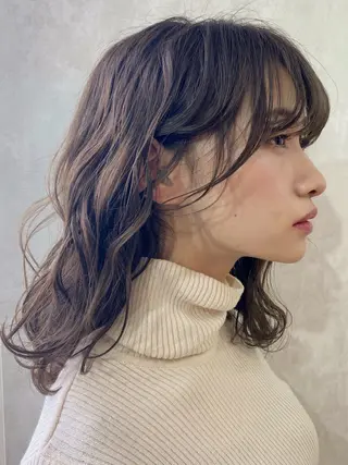セミロング 💜髪質改善/ 艶カラー/ミナ🩷のヘアスタイル