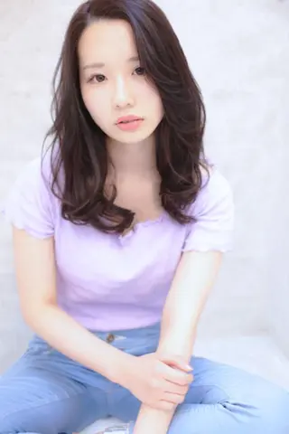 セミロング YOKOI SHINJIのヘアスタイル
