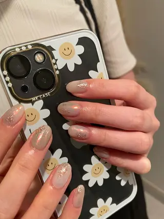 ネイル Atelier  Sii所属・Ami 🦥のネイルデザイン