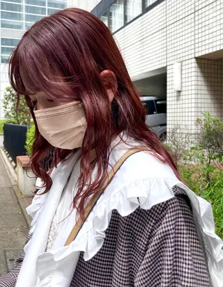 セミロング カラー ヘアアレンジ アイブロウ デザインカラー✨ 日高桃佳のヘアスタイル