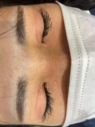 マツエク・マツパ 楠橋 亜美の眉毛・アイブロウイメージ