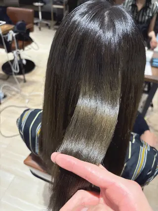 ミディアム 山本 忠臣のヘアスタイル