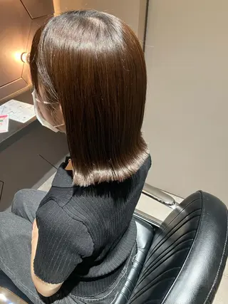 ショート サキ🤍ハイトーン 🩰くびれ巻きヘアのヘアスタイル