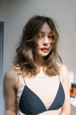 ミディアム 【抜け感ヘア🌿】 natuna.のヘアスタイル