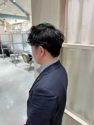 メンズ N,SOL / 岩上 新大のヘアスタイル