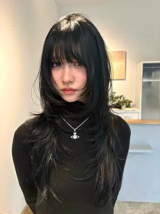 ロング Fev YUZUのヘアスタイル