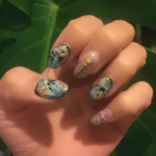 ネイル YÜA NAILのネイルデザイン