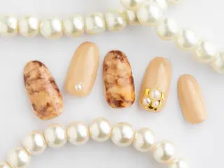 ネイル 💗🪽Tiary Nail🪽💗のネイルデザイン