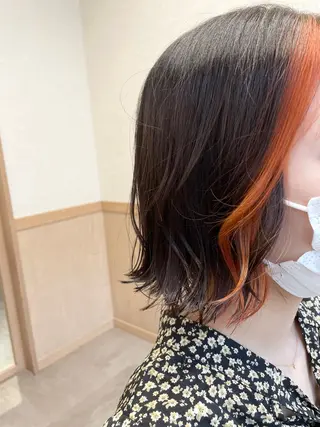 ショート カラー 髪の家 tikiのヘアスタイル