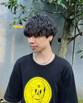 パーマ メンズ 宮崎 恵多のヘアスタイル