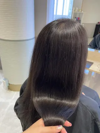 ロング 髪質改善お任せ ください♪ひとみのヘアスタイル