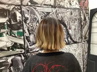 ミディアム SWARO スワロの眉毛・アイブロウイメージ