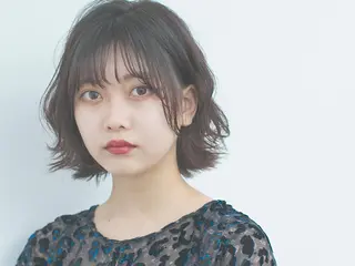 ミディアム パーマ 本間 匠のヘアスタイル