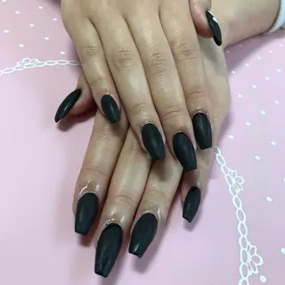 ミディアム ネイル 《LB》ラブリエ Nail&eyeのマツエク・マツパデザイン