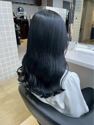 ロング カラー 銀座/髪質改善✨️ 寒色カラー💎もかのヘアスタイル