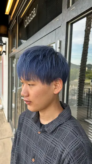 カラー メンズ 鵜飼 真伍のヘアスタイル