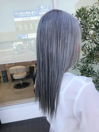 セミロング EARTH長岡 🌼渡辺まい🌼のヘアスタイル