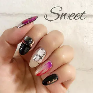 ネイル sweet 仲野陽子のネイルデザイン