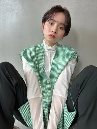 ショート カラー たなき ゆうかのヘアスタイル