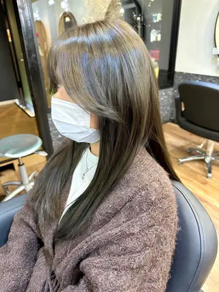 ロング カラー 大人可愛いレイヤー 大田のヘアスタイル