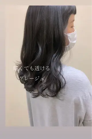 ミディアム ayaka 縮毛矯正レイヤーのヘアスタイル
