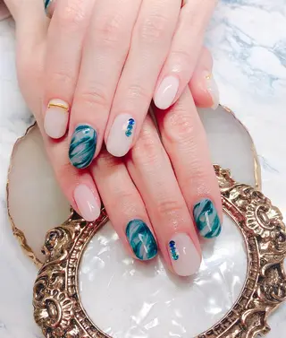 ネイル CROWN プライベートサロンのネイルデザイン