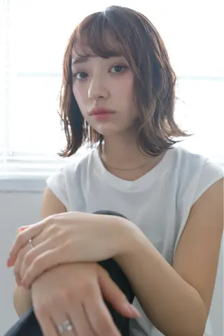 ショート 大久保寿高✨ なりたい色を叶える✨のヘアスタイル