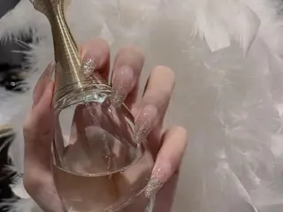 セミロング ネイル フィルイン・深爪矯正 長さ出し🎀のネイルデザイン