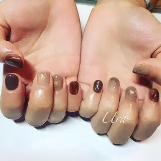 ネイル UrakoNail 《nail》のネイルデザイン