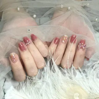 ネイル 🦋ネイルサロン ブラン🌈ゆりのネイルデザイン