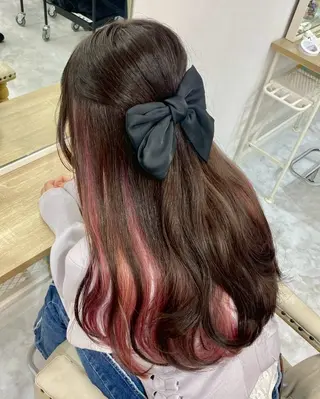 ロング カラー フジマ ハルナのヘアスタイル