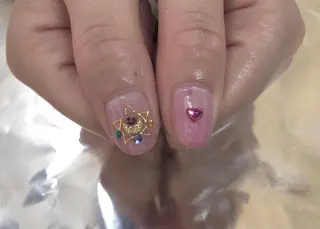 ネイル パラあり！フィルイン 美フォルムのネイルデザイン