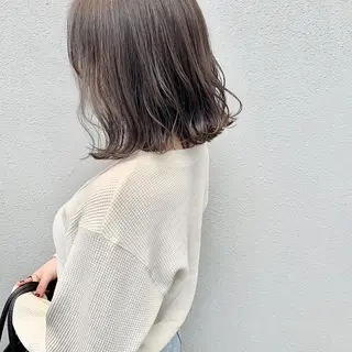 ミディアム カラー ヤスドミ ケイスケのヘアスタイル