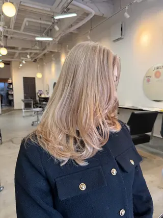 ミディアム ♪ハイトーン♪津田沼 ♥︎HIYORI♥︎のヘアスタイル