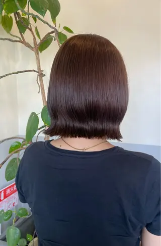 ミディアム 小久保 里紗のヘアスタイル