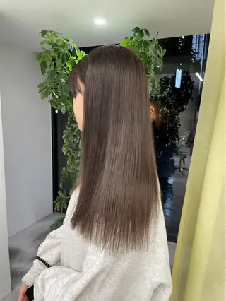 カラー 堀 愛希子のヘアスタイル